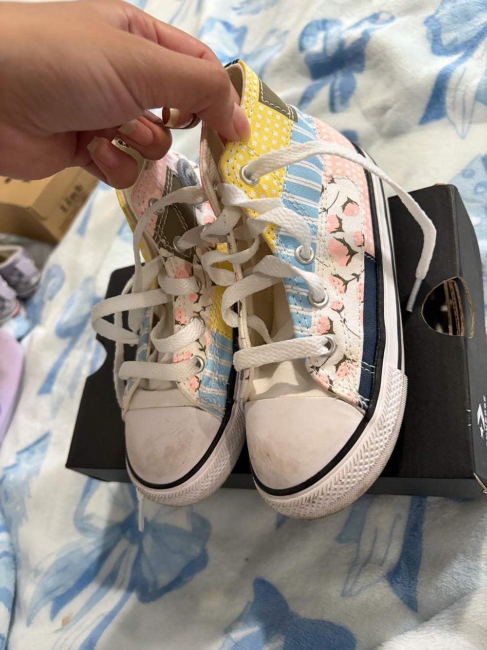 Converse Infant Patchwork High-Top Sneakers in Pastel Pink Blue Yellow Cream